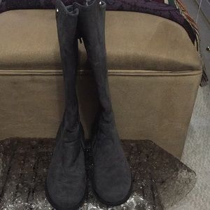 Cute Weizmann little girl boots